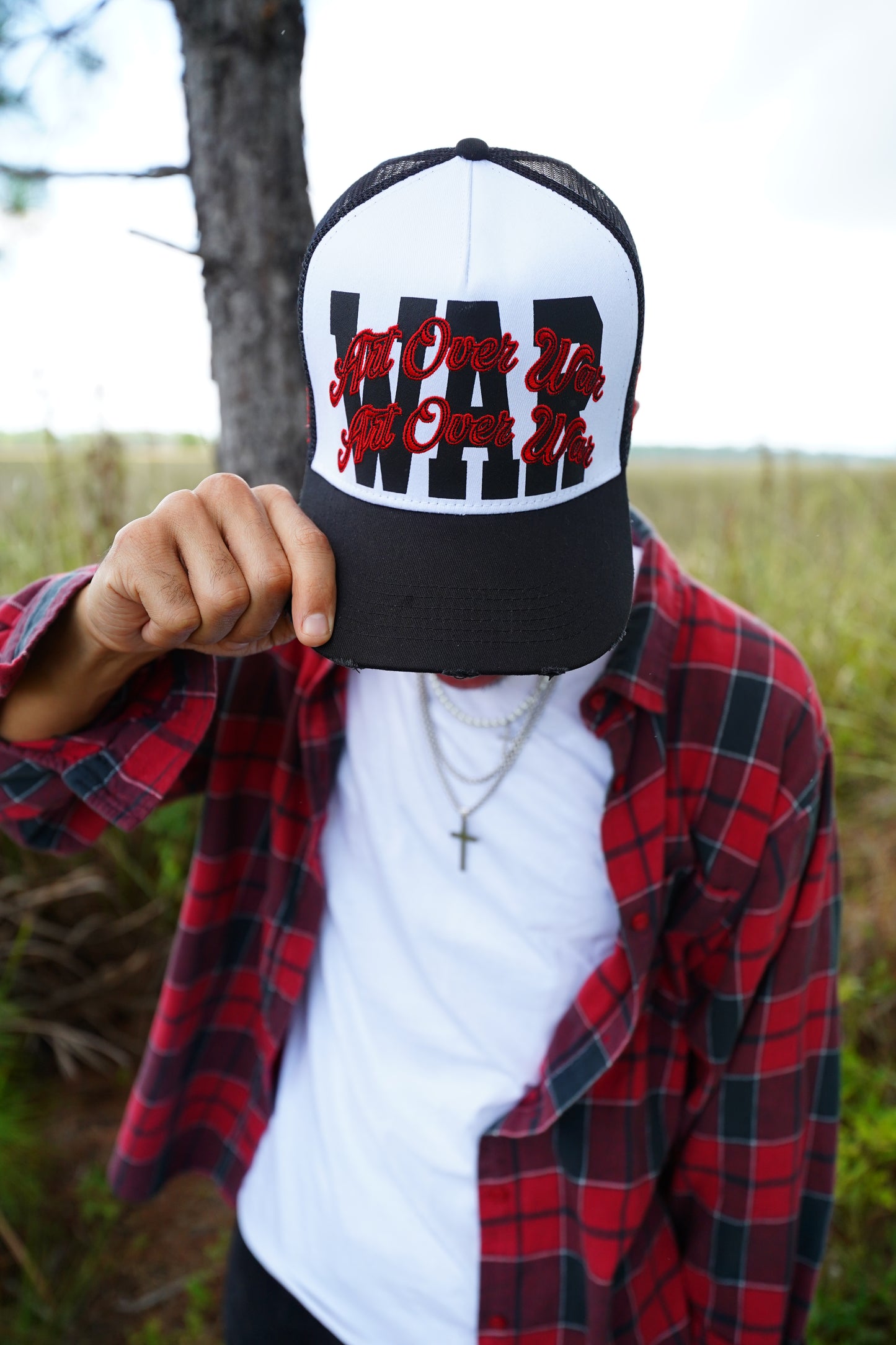 No War Trucker Hat